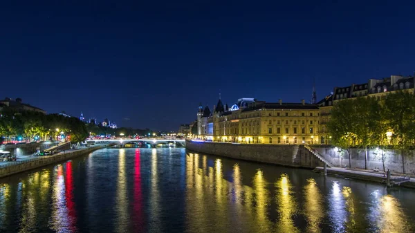 Idézet Sziget Kilátás Conciergerie Castle Pont Change Szajna Folyó Timelapse — Stock Fotó