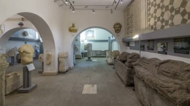 Museo Villa Di Ferrajoli в гарний місто Альбано Laziale timelapse hyperlapse, Італія — стокове відео