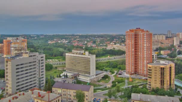 Charkov stad from above van dag naar nacht timelapse. Oekraïne. — Stockvideo