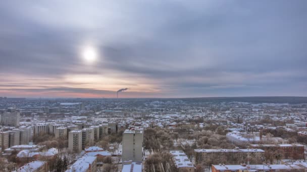 Kharkiv město z výšky při západu slunce zimní timelapse. Ukrajina. — Stock video