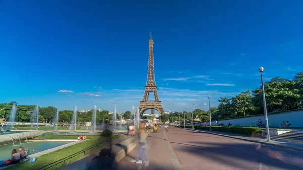Vista Pôr Sol Torre Eiffel Hyperlapse Timelapse Com Fonte Jardins — Fotografia de Stock
