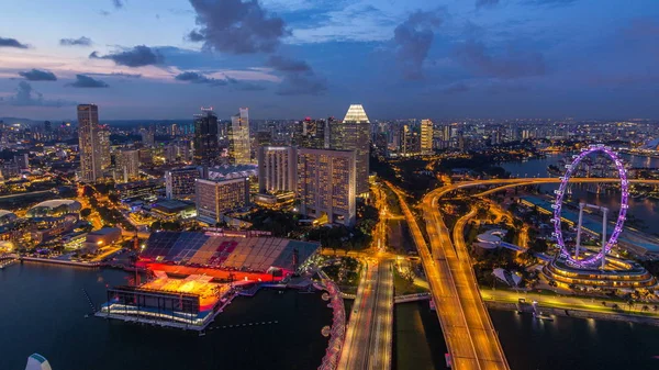 Skyline Von Singapore Mit Berühmten Singapore Fähren Die Tag Nacht — Stockfoto