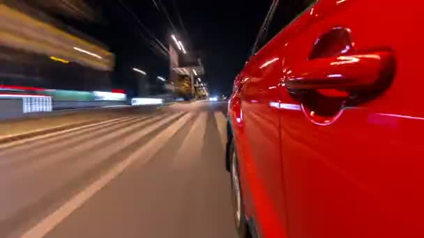 Drivelapse van de kant van de auto verplaatsen op een nacht avenue in stad timelapse hyperlapse — Stockvideo