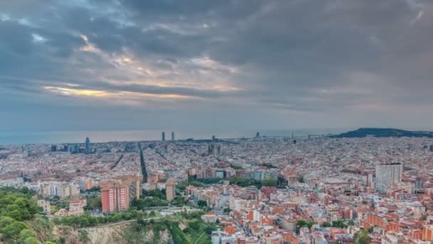 Панорама Барселоны Timelapse, Испания, вид из бункеров Кармель — стоковое видео