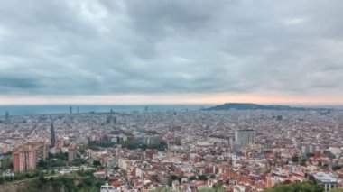 Barcelona timelapse, İspanya, Panoraması Carmel sığınaklar görüntülendi