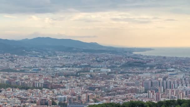 Panorama de Barcelona timelapse, Espanha, visto dos bunkers do Carmel — Vídeo de Stock
