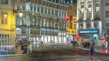 Dom Joao da Camara Square Praça Dom Pedro IV veya Rossio Meydanı'Lizbon şehir gece timelapse.