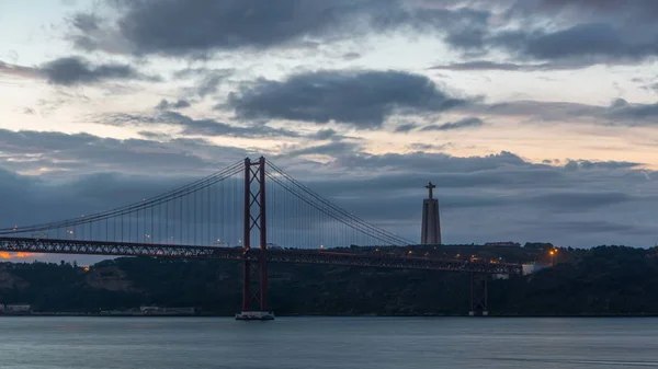 Лиссабон Город Восхода Солнца Апреля Мост Ночь День Кристо Рей — стоковое фото