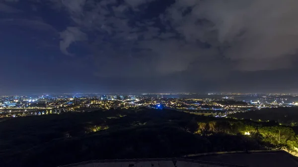Panoramiczny Widok Lizbonę Oraz Almada Punktu Widzenia Nocy Monsanto Lotu — Zdjęcie stockowe
