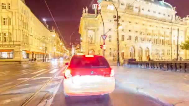 Jednotka ve vysoké rychlosti, v noci ulicemi timelapse hyperlapse drivelapse. — Stock video