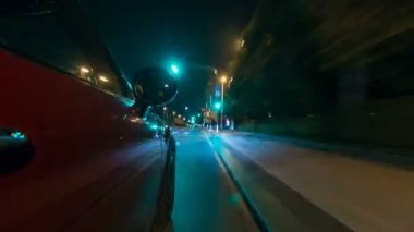  ar, gece sokakları timelapse hyperlapse drivelapse, hızlı hızlı hareket ediyor.