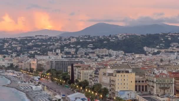 Panorama sobre Nice cidade e Mediterrâneo Mar aéreo dia a noite timelapse — Vídeo de Stock