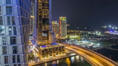 JBR ve Dubai marina hava gece timelapse
