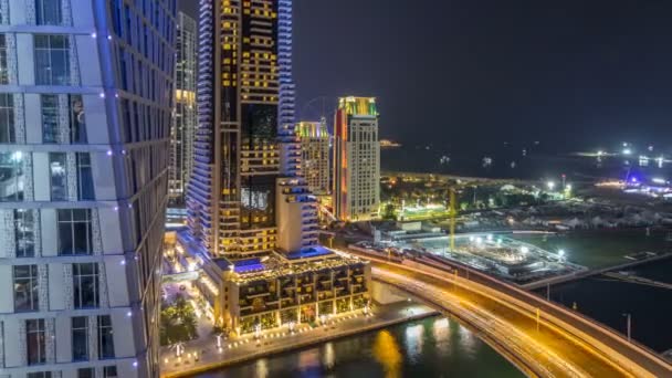 JBR e Dubai marina aérea noite timelapse — Vídeo de Stock