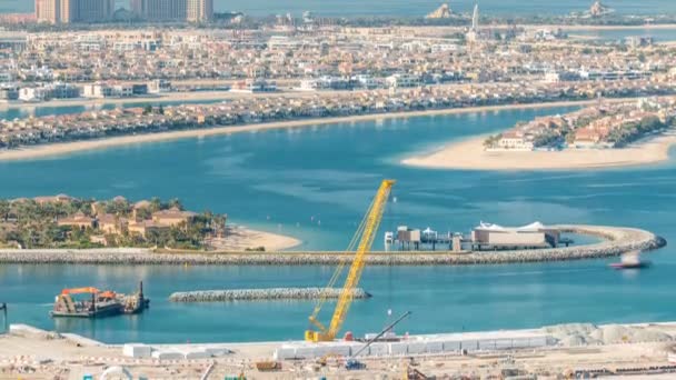 A légi felvétel a Palm Jumeirah-szigetre timelapse. — Stock videók