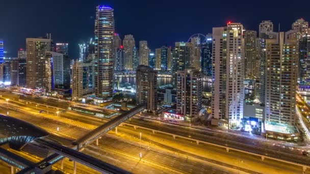 Fantastico skyline sul tetto del porto turistico di Dubai timelapse . — Video Stock
