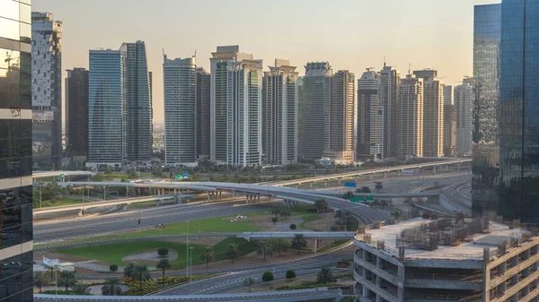 Vista Aérea Jlt Dubai Marina Con Gran Intersección Carreteras Timelapse —  Fotos de Stock