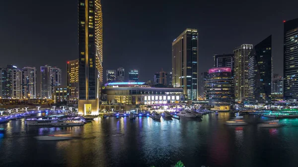 Antenne Vew Dubai Marina Mit Einkaufszentrum Restaurants Türme Und Yachten — Stockfoto