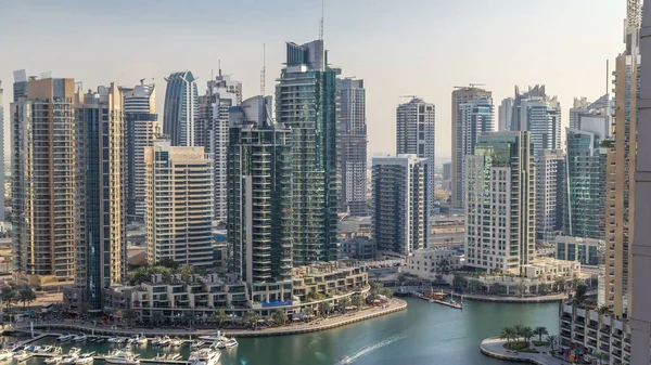 Piękny Widok Lotu Ptaka Promenada Dubai Marina Kanał Płynnym Jachty — Zdjęcie stockowe