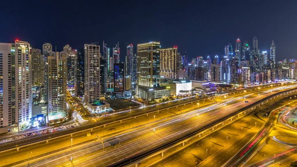 Fantástico Horizonte Azotea Dubai Marina Timelapse Rascacielos Iluminados Una Gran —  Fotos de Stock