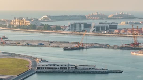 Widok na wyspę Palm Jumeirah timelapse. — Wideo stockowe