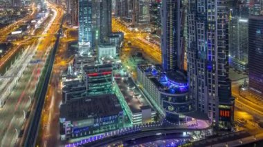 Günbatımı hava timelapse sırasında JBR ve Dubai marina