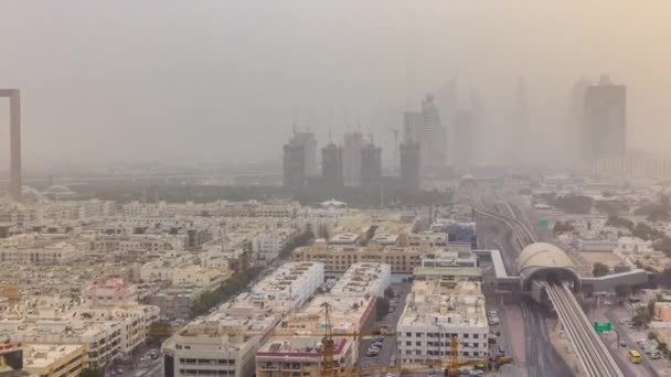 Dubai paesaggio urbano durante la tempesta di sabbia timelapse — Video Stock