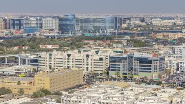 Vista aérea del barrio Deira con edificios típicos timelapse, Dubai, Emiratos Árabes Unidos — Vídeos de Stock