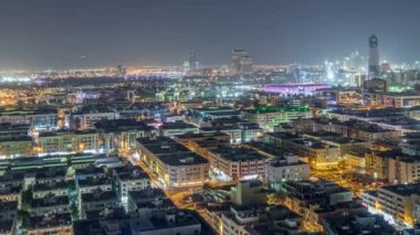 Tipik binalar gece timelapse ile mahalle Deira havadan görünümü, Dubai, Birleşik Arap Emirlikleri