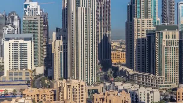 Prachtige skyline van Dubai Downtown en Business Bay met moderne architectuur. — Stockvideo