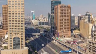 Şeyh Zayed Road hava timelapse geçiş ile Skyline internet şehir