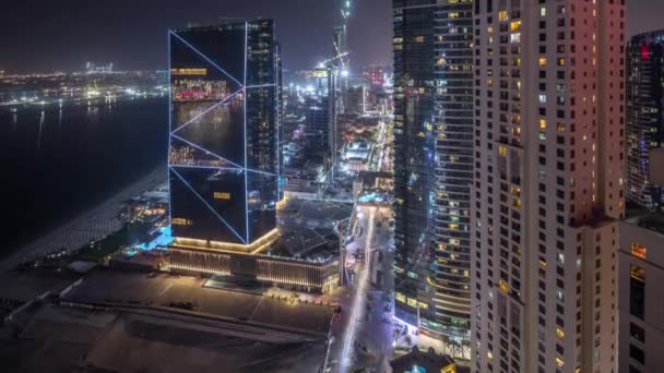 Vista general del paseo marítimo Jumeirah Beach Residence JBR skyline aerial night timelapse — Vídeos de Stock