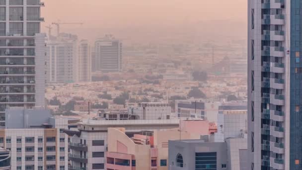 Vista aérea de los rascacielos del distrito Tecom desde el timelapse del distrito Greens — Vídeo de stock