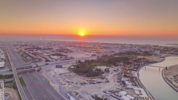 Panorama a letecký pohled na pobřeží Dubaj při západu slunce, Spojené arabské emiráty — Stock fotografie