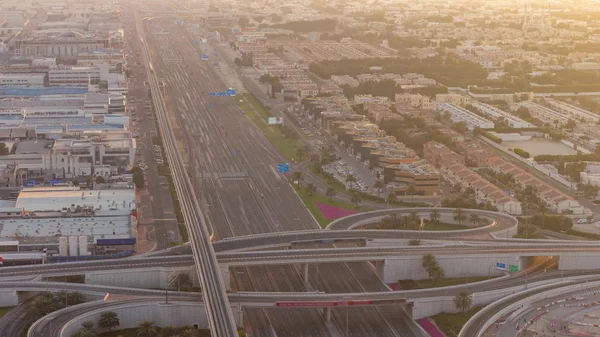셰이크 자예드 로드(Sheikh Zayed Road with intersection aerial timelapse, 두바이, 아랍에미리트). — 스톡 사진