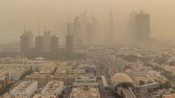 Dubai városkép során homokvihar nappal az éjszakai TimeLapse — Stock Fotó