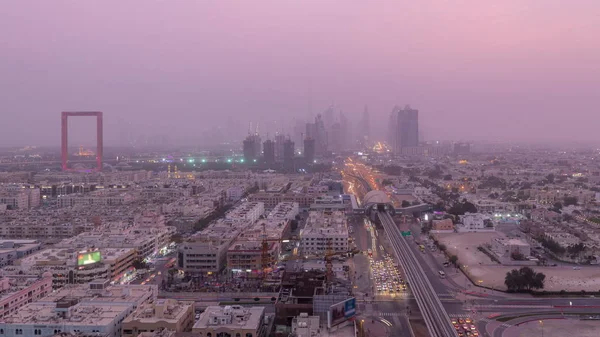 Cidade do Dubai durante tempestade de areia dia a noite timelapse — Fotografia de Stock