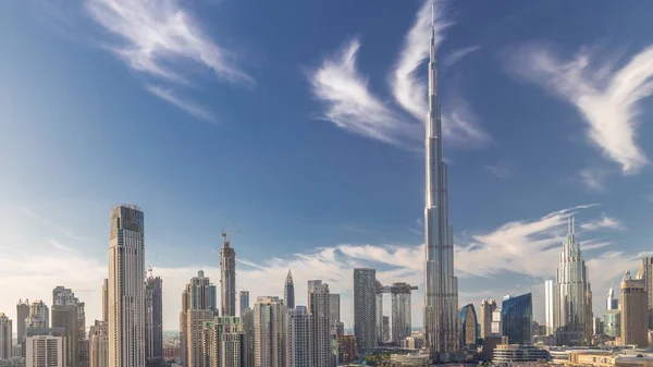 Dubai Downtown Skyline timelapse z Burdż Chalifa i innych wież paniramiczny widok z góry w Dubaju — Zdjęcie stockowe