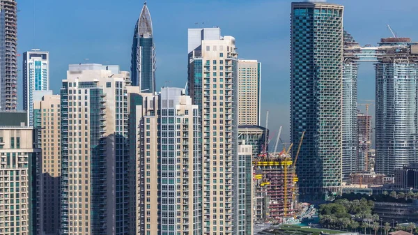 Piękna panorama Dubaju w centrum miasta z nowoczesną architekturą. — Zdjęcie stockowe