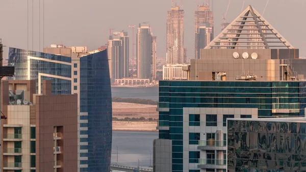 Construcción de nuevos rascacielos en Dubai Creek Harbor timelapse aéreo. Dubai - Emiratos Árabes Unidos . — Foto de Stock