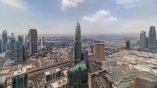 Dubai International Financial Center District mit modernen Wolkenkratzern Zeitraffer — Stockvideo