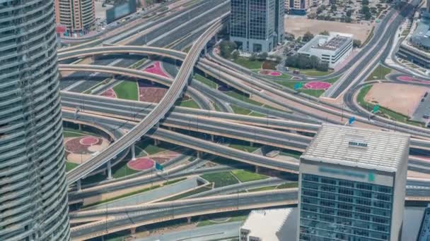 Vista aérea do intercâmbio de rodovias no centro de Dubai timelapse . — Vídeo de Stock