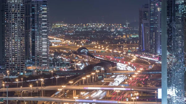 Dubai Marina och JLT Aerial Night Timelapse topputsikt över skyskrapor i Dubai, UAE. — Stockfoto