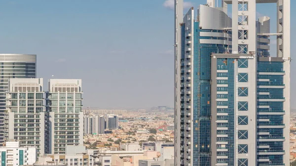 Tecom District skyskrapor antenn utsikt från Greens District Timelapse — Stockfoto