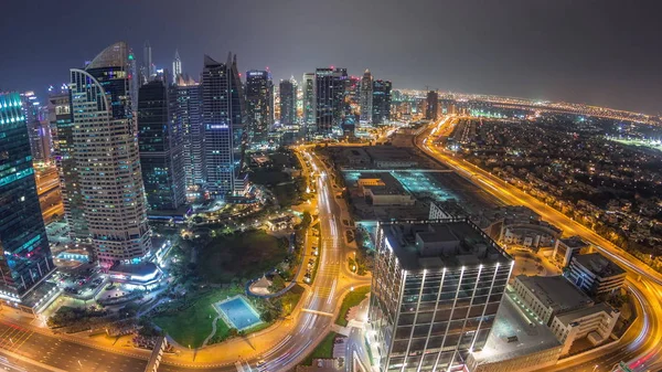 Jumeirah Lake Towers bairro residencial noite aérea timelapse perto de Dubai Marina — Fotografia de Stock