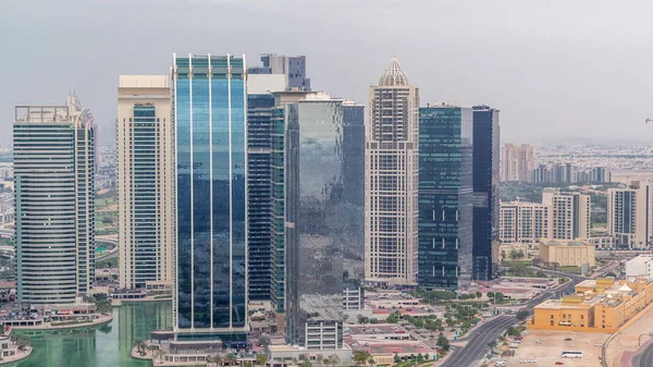 Jumeirah Lake Towers quartiere residenziale timelapse aerea vicino Dubai Marina — Foto Stock