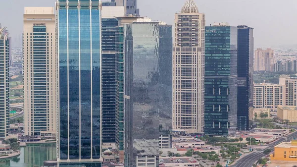 Jumeirah Lake Towers barrio residencial timelapse aéreo cerca de Dubai Marina —  Fotos de Stock