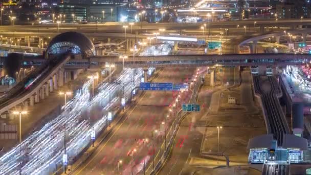 Flygfoto över Sheikh Zayed Road nära Dubai Marina och Jlt timelapse, Dubai. — Stockvideo