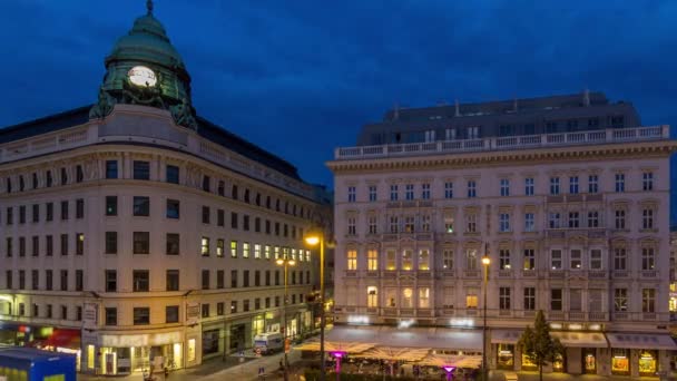 Letecký čas na náměstí Albertina ze dne na noc s historickými budovami v centru Vídně, Rakousko — Stock video