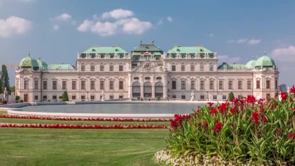 Pałac Belvedere z pięknym kwiatowym ogrodem timelapse, Wiedeń Austria — Wideo stockowe